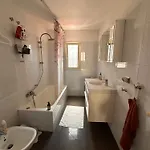 Lejlighed Casa Soma, Mare E Borgo